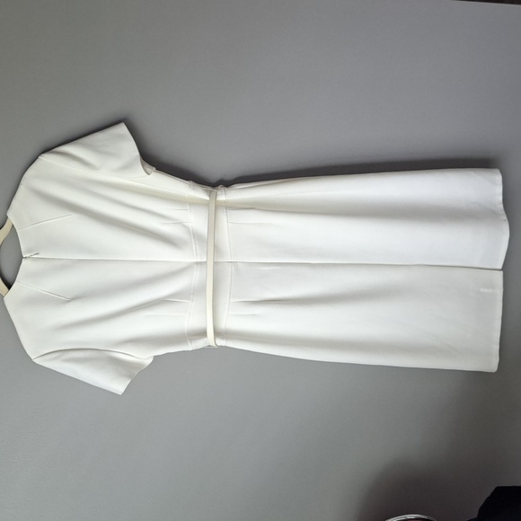 Alex Marie White Belted Dress Size 8 - Picture 2 of 12